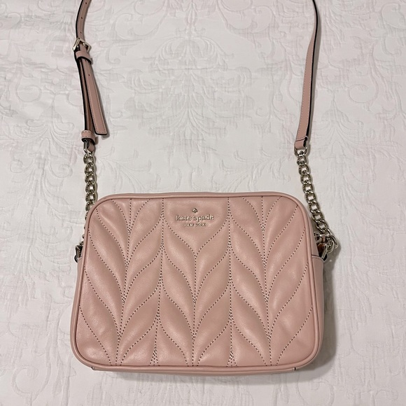 kate spade Handbags - Kate Spade Crossbody Bag
